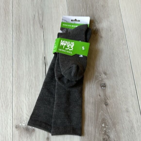 Minus33 Merino Wool Ski and‎ Snowboard Sock Heather Grey NWT in packaging - Picture 7 of 8
